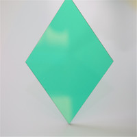 Matériaux de construction en plastique de haute qualité utilisés pour les abris de voiture, plaque de toiture en polycarbonate transparente en vente