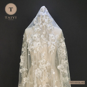 Paillettes Et <span class=keywords><strong>Tulle</strong></span> Perlé Dentelle Tissu En Gros - Product Image 2