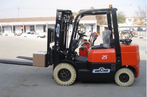 Prijs Heftruck Met Solid Tyre Heftruck - Product Image 3