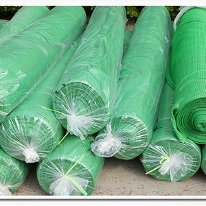 Tissu pare-soleil tissé en PEHD de qualité industrielle pour voiles d'ombrage et filets - Product Image 6