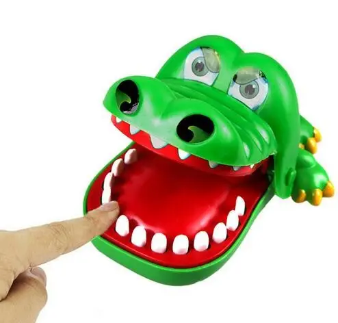 1PCS Large Crocodile Mouth Dentist Bite Finger Game Funny Toy Kids Children Gift