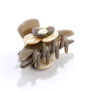 Pinzas de Pelo Elegantes con Forma de Cangrejo, Horquillas de Acetato de Lujo, Pinzas de Pelo Decorativas con Flores de Alta Calidad - Product Image 4