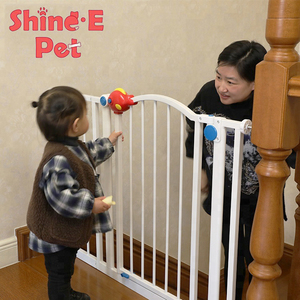 Puerta <span class=keywords><strong>de</strong></span> <span class=keywords><strong>seguridad</strong></span> ajustable para perros y bebés, puerta retráctil para mascotas, amigable con los niños - Product Image 2