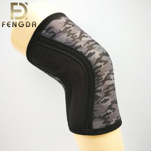 Haute qualité Sport soutien genouillère néoprène + tissu en gros personnalisé 1 paire/PP sac 50 paires Ware genouillère Protection