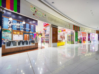 Étagère de présentation de bonbons personnalisée et mignonne pour magasin de bonbons, design de boutique de bonbons, décoration de meubles pour magasin de sucettes
