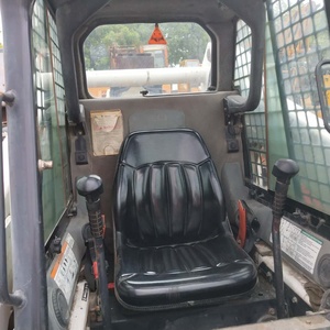 Bobccat S300 Loader Sale in Good Condition and Good Engine - Product Image 5