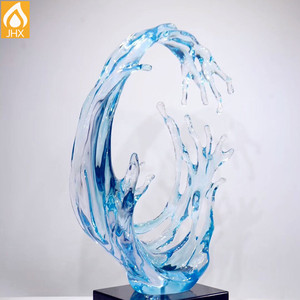 Sculpture en résine artistique de luxe faite à la main, écologique, en polyrésine transparente, design abstrait pour la décoration intérieure, légère et imperméable - Product Image 5