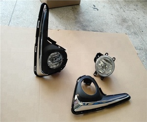<span class=keywords><strong>Venta</strong></span> de repuestos piezas de automóviles de la lámpara de la niebla para Toyota Vitz Yaris 2018 nuevas luces - Product Image 3