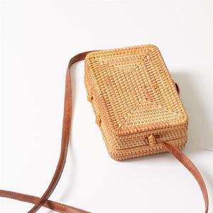 Vietnam Summer Bohemia Handmade Woven Beach <b>Cross</b> <b>Body</b> <b>Straw</b> <b>Bag</b> Fashion Women's Rattan Tote Bali Rattan <b>Bag</b> With Cotton Lining - Product Image 6