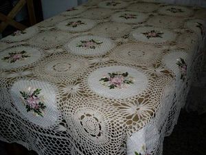 <span class=keywords><strong>Nappe</strong></span> en dentelle au crochet 100% coton avec broderie à la main - Product Image 3