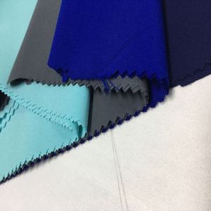 Tessuto Bi-stretch <span class=keywords><strong>95</strong></span>% Poliestere <span class=keywords><strong>5</strong></span>% <span class=keywords><strong>Elastan</strong></span>/Tessuto Misto Poliestere-Spandex per Indumenti e Pantaloni Tessuto Micro Elasticizzato - Product Image 2