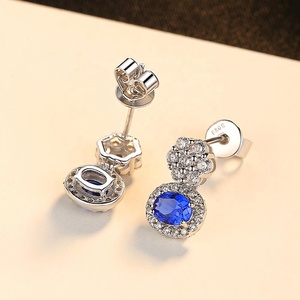 CZCITY-pendientes <span class=keywords><strong>de</strong></span> tuerca <span class=keywords><strong>de</strong></span> Topacio azul para mujer, aretes <span class=keywords><strong>de</strong></span> flor pequeños <span class=keywords><strong>de</strong></span> cristal <span class=keywords><strong>de</strong></span> CZ transparente <span class=keywords><strong>de</strong></span> plata 925 <span class=keywords><strong>de</strong></span> lujo, venta directa <span class=keywords><strong>de</strong></span> fábrica - Product Image 4