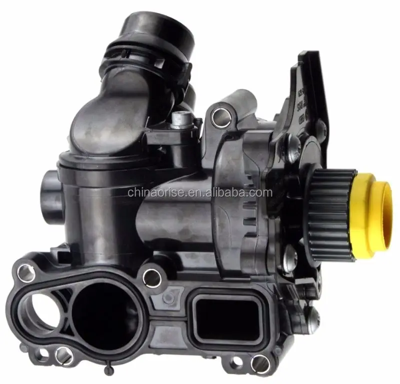 Pompe à eau moteur pour A4 A3 A5 A6 TT Q5 Q3 A8 VW Skoda 06H121026