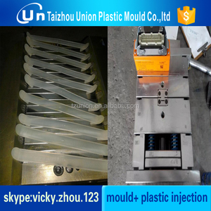 Alta calidad rica experiencia haciendo botella de aceite de mango de plástico del molde - Product Image 1