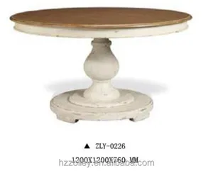 Французский античный деревянный круглый обеденный стол