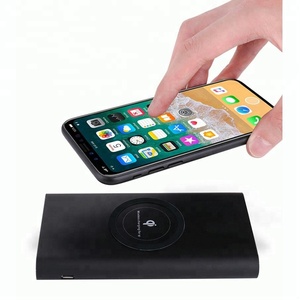 Qi inalámbrico cargador portátil 10000 mAh carga rápida <span class=keywords><strong>banco</strong></span> <span class=keywords><strong>de</strong></span> potencia con pantalla Digital LED - Product Image 5