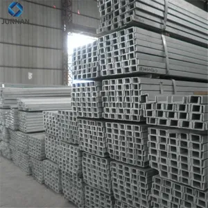 Canal en U formé à <span class=keywords><strong>froid</strong></span> laminé à chaud de forme de <span class=keywords><strong>profil</strong></span> du canal C en <span class=keywords><strong>acier</strong></span> de prix usine - Product Image 1