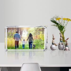 JAYI venta al por mayor de la fábrica claro sin montura magnético acrílico foto marcos para la decoración del hogar - Product Image 2