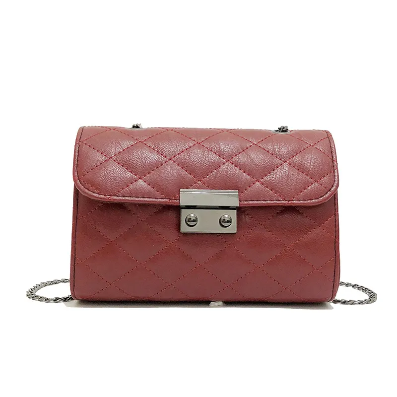 New product 2018 ladies mini lock crossbody bags quilted metal chain shoulder flap bags for girl