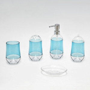 Ensemble d'accessoires de salle de bain de couleur bleu clair mignon de style pingouin - Product Image 1