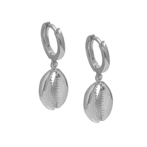 Pendientes de concha de cauri de oro de 14K para mujer, joyería de plata de Gemnel, nuevo diseño - Product Image 3