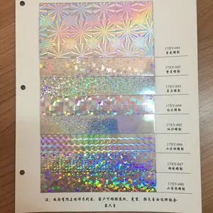 Différentes couleurs divers modèles papier holographique