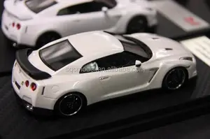 Customized made 1 43 scale diecast metal car, zinc alloy model car