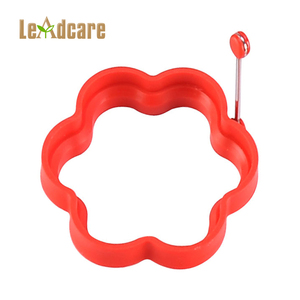 ODM & OEM BPA Miễn Phí Silicone Trứng Chiên Khuôn Trong Hình Dạng Khác Nhau Nấu Ăn Nhà Bếp Tùy Chỉnh Không Dính Trứng Bắn Khuôn - Product Image 3