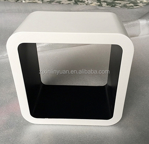 Kệ Hình Khối Màu Đen Gắn Tường Hai Màu - Product Image 4