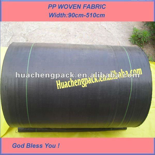 Черный пластиковый защитный забор