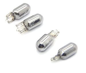 Autodragons T10 194 W5W Ampoule Chrome Dôme clair Indicateur ampoule argent diadème t10 194 ampoule chrome argent - Product Image 1