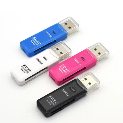 A buon mercato Super-Velocità Mini USB 3.0 Lettore di Carta Doppia Adattatore Commercio All'ingrosso USB3.0 lettore di Schede