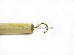 Gancho de Madera con Botón de Acero para el Cuidado de Personas Mayores, Fácil de Usar, 27.4 cm de Largo, Seguro y de Alta Calidad (Largo) - Product Image 4