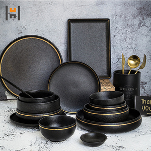 Nordic Minimalist Style Ceramic Hot Sell <strong>Black</strong> Matte <strong>Black</strong> <strong>Dinner</strong> <strong>Set</strong> with Golden Rim - Product Image 1