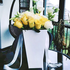 Hộp Giấy Cứng Cầm Tay Bán Hoa Mới Hộp Đóng Gói Hoa Hồng Tùy Chỉnh - Product Image 4