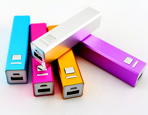 Logotipo personalizado Regalo electrónico 2600 mah banco de la energía shenzhen - Product Image 2