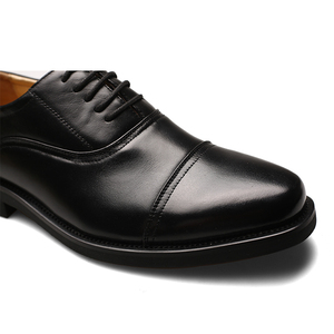 Zapatos <span class=keywords><strong>de</strong></span> seguridad para hombres <span class=keywords><strong>de</strong></span> trabajo formal maestro <span class=keywords><strong>de</strong></span> negocios <span class=keywords><strong>de</strong></span> cuero genuino - Product Image 4