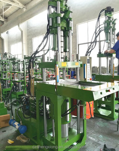 Nouvelle machine verticale en plastique d'injection plastique de 150 tonnes <span class=keywords><strong>Prix</strong></span> - Product Image 3