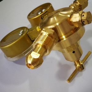 <span class=keywords><strong>Ningbo</strong></span> <span class=keywords><strong>Fenghong</strong></span> pirinç oksijen orta yüksek basınç regülatörü kaynak - Product Image 4