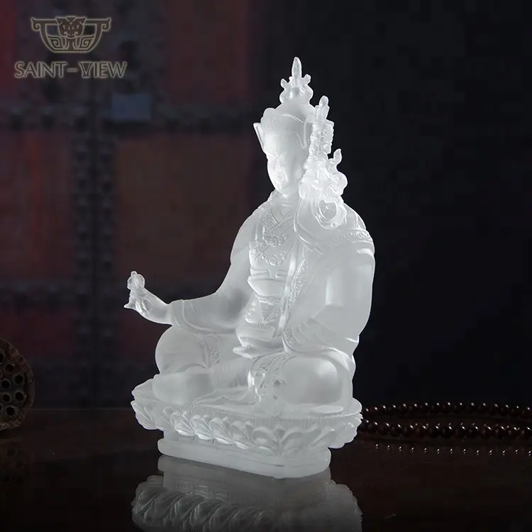 राजसी रंगीन कांच Liuli Vajrayana बुद्ध प्रतिमा पद्मसम्भव मूर्तिकला H12cm