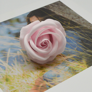 Rose di Sapone Artificiali a 4 Strati Suremay per San Valentino, Negozi di Fiori e Decorazioni per la Casa - Product Image 3