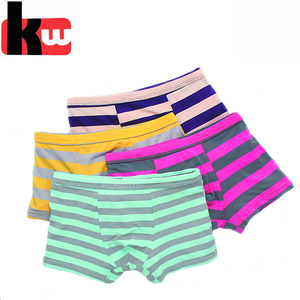 Niños ropa interior niños modelado underwear100 % algodón niños boxeadores y escritos - Product Image 1
