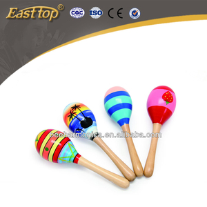 Juguete musical del bebé de plástico y madera maracas - Product Image 1