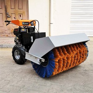 Il nuovo idraulico <span class=keywords><strong>spazzaneve</strong></span> è potente e snow-covered15 hp <span class=keywords><strong>spazzaneve</strong></span>