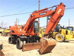 Excavadora de ruedas usada Doosan DH150W Alta calidad Buen estado Precio bajo para la venta - Product Image 2