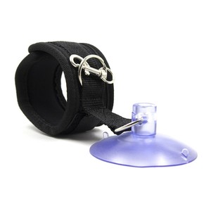 Lobo negro mano del producto del sexo para chupar la puerta de sujeción piernas juguete masculino del sexo bondage moderación - Product Image 2