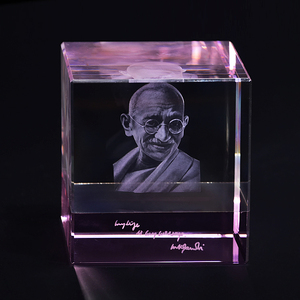 Décoratif 3d laser <span class=keywords><strong>cristal</strong></span> <span class=keywords><strong>cube</strong></span> personnalisé <span class=keywords><strong>photo</strong></span> - Product Image 1