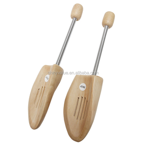 Embauchoirs en <span class=keywords><strong>bois</strong></span> <span class=keywords><strong>de</strong></span> Schima très demandés <span class=keywords><strong>pour</strong></span> chaussures <span class=keywords><strong>de</strong></span> printemps, tailles 35-48, 100 % conformes, <span class=keywords><strong>couleur</strong></span> <span class=keywords><strong>bois</strong></span> naturel - Product Image 3