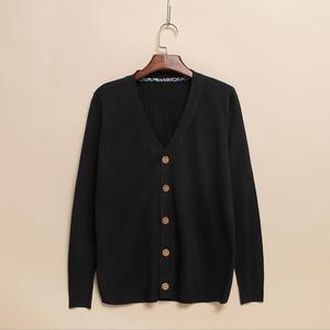 2017 Primavera elegante <span class=keywords><strong>cardigan</strong></span> <span class=keywords><strong>hombre</strong></span> suéter 12GG, 12GG llanura de punto <span class=keywords><strong>cardigan</strong></span> hombres suéter de manga larga - Product Image 2