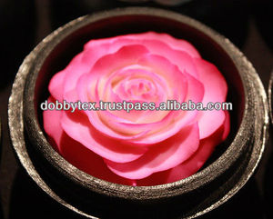 สบู่แกะสลักดอกไม้ทำมือไทย - Product Image 1
